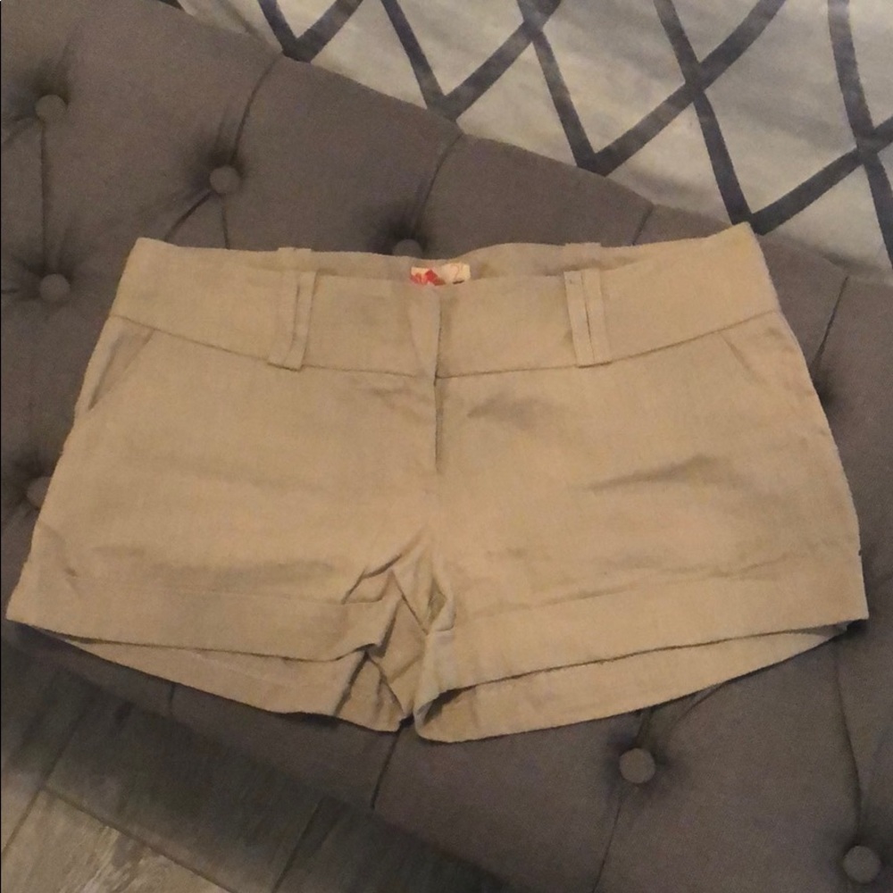 Beige linen shorts  juniors size L Forever 21